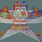 Beijing wing-to-wing swallow kite. It is a kind of sand swallow kite made of bamboo and silk.